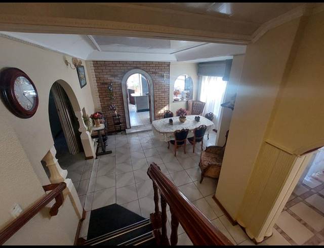 4 BEDROOM HOUSE FOR SALE IN MOHLAKENG